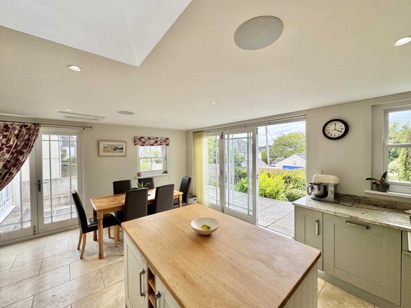 Carvoza Road, Truro